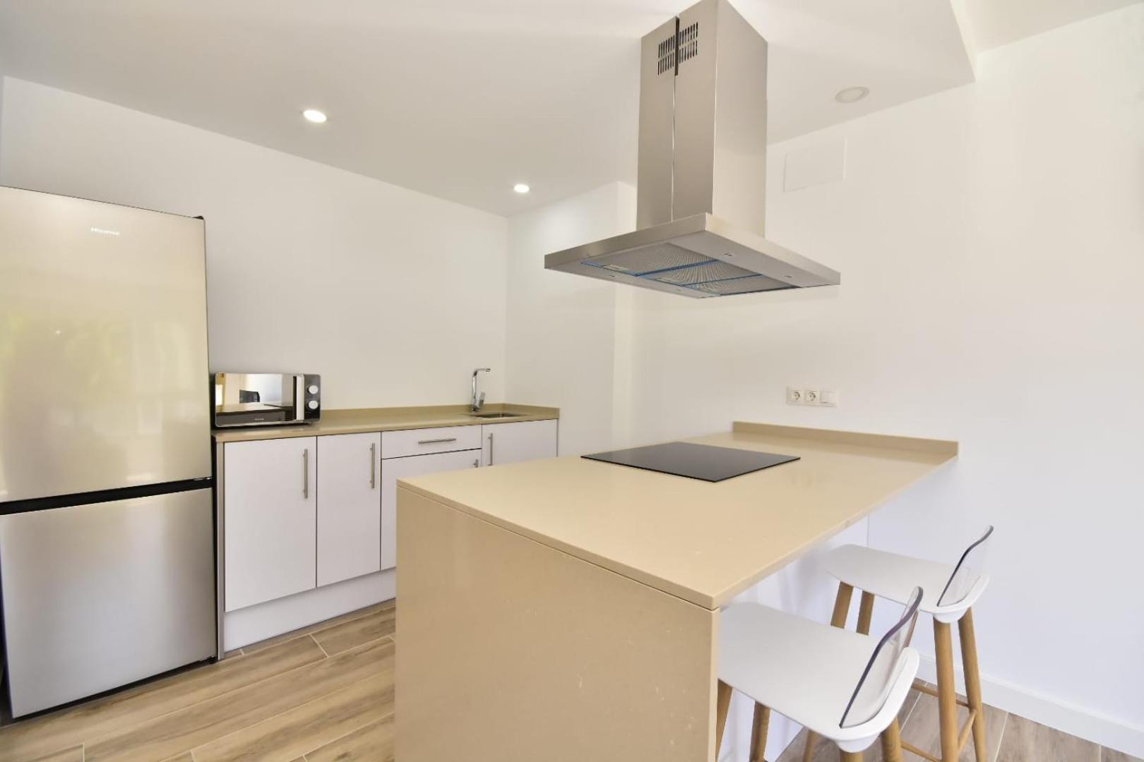 Villajoyosa Skyinn المظهر الخارجي الصورة